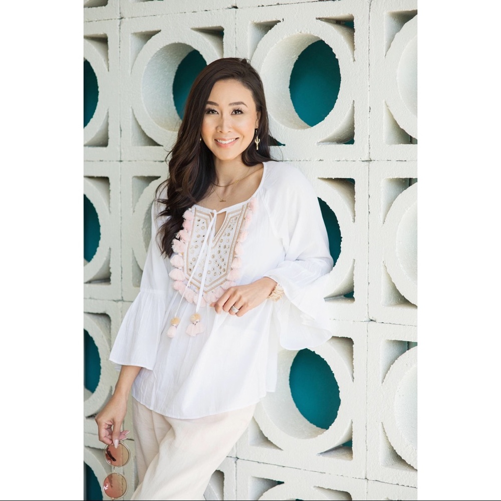 • Lilly Pulitzer Shandy Top in Resort White/NWT